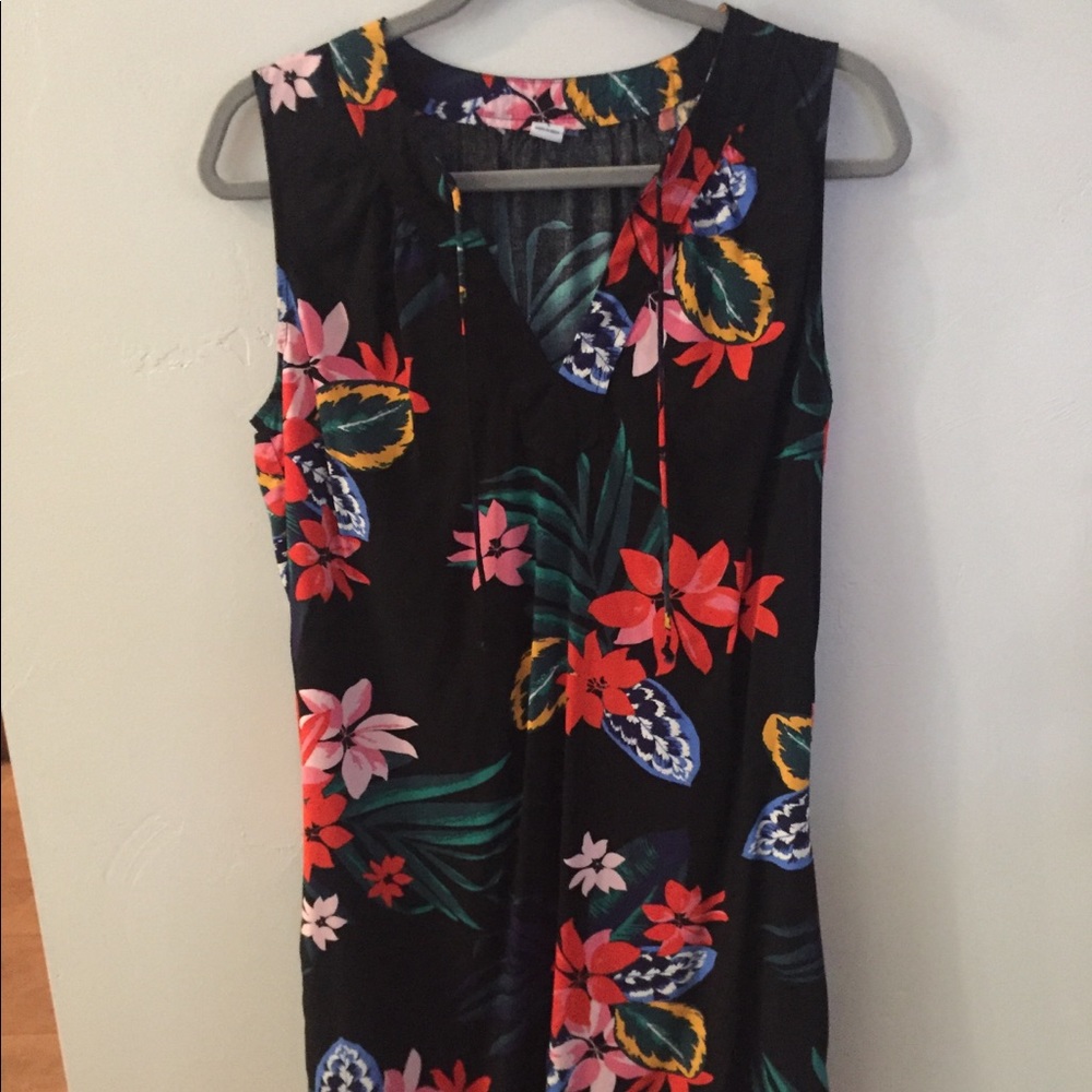 LIKE NEW**Floral Dress